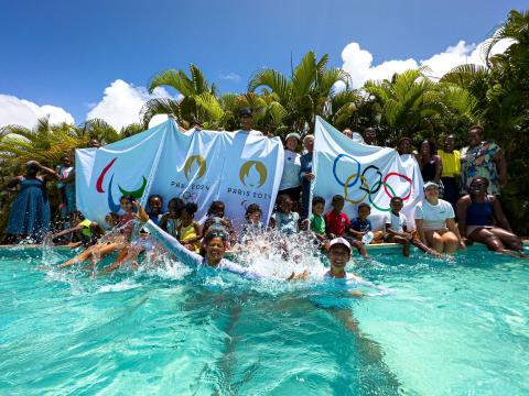 Tournee des drapeaux outremer